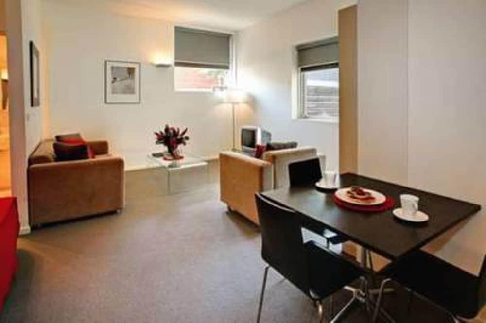 Plum Serviced Apartments North Melbourne Bagian luar foto