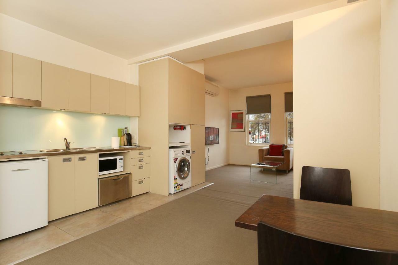 Plum Serviced Apartments North Melbourne Bagian luar foto